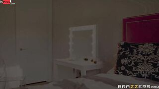 Trolling For Trolls Sex Tape With Sean Lawless, Kelsi Monroe - Brazzers Official