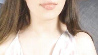 Big Breast Woman Fuck Herself So Hard