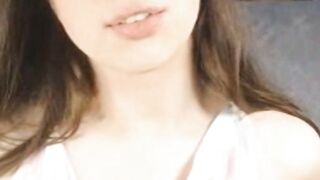 Big Breast Woman Fuck Herself So Hard