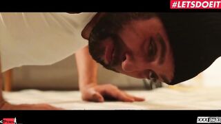 XXXSHADES - Barely Legal Girlfriend Sofi Goldfinger Wants Her Cunt Boned Hard After Work - LETSDOEIT