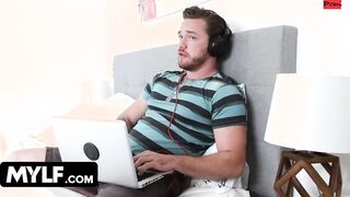 Horny Barely Legal Stepson Donates His Mommy Angelina Diamanti Fresh Cum