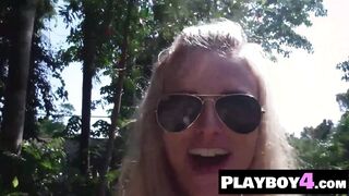 Sexy blonde MILF shows stunning ass