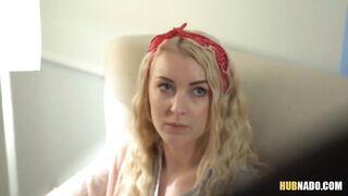 Erik Everhard fucks Amaris & Charlie Red in this 3 way