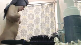 Hidden cam - Colgate is pretty beauty