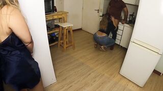 I CAUGHT MY SISTER! And Her Bf In The Kitchen