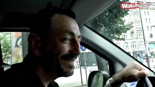 MILF OUTSIDE SEX WITH STRANGER