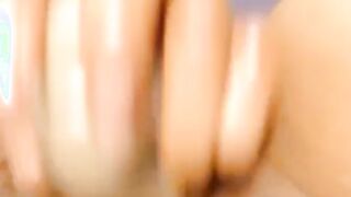 She masterbates till she cums on cam
