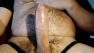 More cum from hairy daddy bear