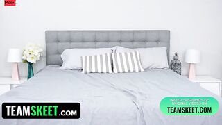 She's New - Bae Red Blowjob Hottie With Nipple Piercing And Beautiful Palle Booty Makes Her Debut Porn Sex Tape
