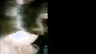 Hustru for første gang på video