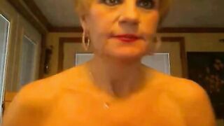 Blond Granny Show Your Sexy Body - negrofloripa