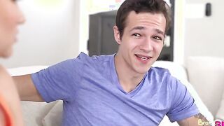Its Not What You Think Stepbrother - S21:E3