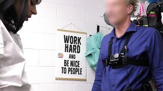Teen thief got an agreement on cops cock