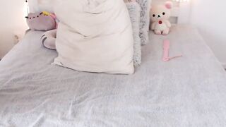 Cute Blonde Camgirl Having Fun With Sex Dildo And Sex Dildo