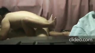 Singaporean couple leaked homemade sex clip