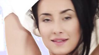 WHITE BOXXX - Model Anna Rose Has An Afternoon Of