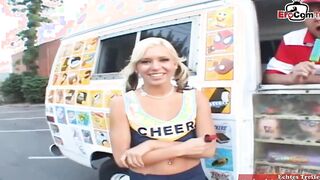 Petite blonde cheerleader 19 year mature pick up for sex in a car