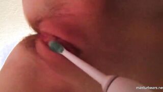 massaging my leaky pussy with a toothbrush