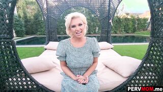 Desperate mature stepmom needed money