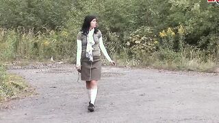 CUTE DARK HAIR 18 YO LIKE OUTDOORS ANAL 3 WAY MMF