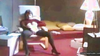 My mom ends the day horny (hidden cam)