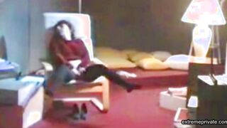 My mom ends the day horny (hidden cam)