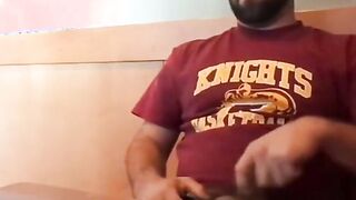 Bearded Bro Public Jerk Off in A Coffee Shop 2