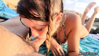Amateur sloppy deep throat on the beach with a huge cummed |