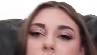 College Hot Mariah Gets Railed Rough And Creampied