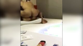 Japanese man fucks younger on bed (4'30'')