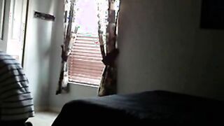 Sucking a str8 handyman