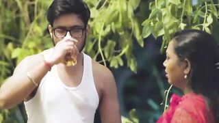 Barish me bhabhi ko choda