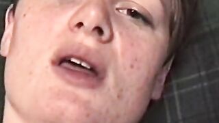 Real UK couple film themselves in the bedroom