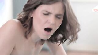 When sweetie Anne Teilor wants to get it on, her GF never says no. She warms him up with a