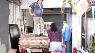 German great titties amateur 19 year old fucks at construction site