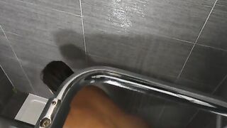Wearing lingerie inside a shower is a Bombshell little trick that Lady Teresa loves showing off. This great British mommy