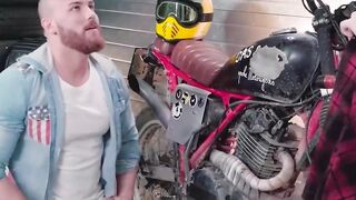 VIP SEX VAULT - Gigantic Butt beauty Fucks Her Biker