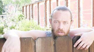 Benchpressing the Neighbors