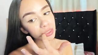Stepsister Loves the Cum in her Face and Eat it