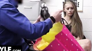 Shoplyfter Mylf - Blonde Buxom MILF knows what to do with the Security to gotten away of Troubles