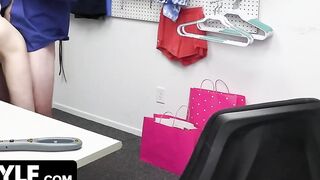 Shoplyfter Mylf - Blonde Buxom MILF knows what to do with the Security to gotten away of Troubles
