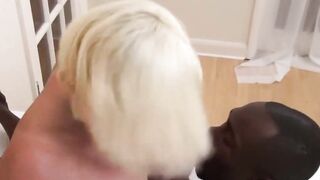 Mature Lady gives Blowjob and Fucks
