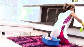 MAMACITAZ - (Laura Montenegro, Alex Moreno) - Gigantic Booty Latina Housekeeper Screwed