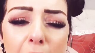Dildo and Sex Vibrator in this Hottie Woman Holes