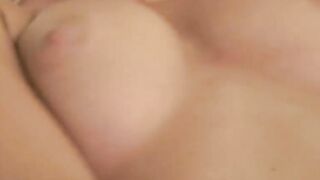 18 Uses two Sex Sex Toys to Make Herself Cum