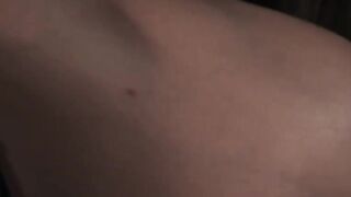 Cute skinny bimbos fucks her tight asshole with a massive