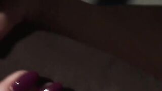 Cute skinny bimbos fucks her tight asshole with a massive