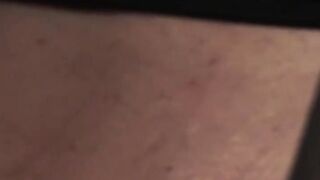 Cute skinny bimbos fucks her tight asshole with a massive
