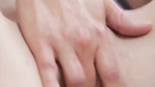 Hottie Lesbians can't Control themselves Hungirly Eat each others Pussies