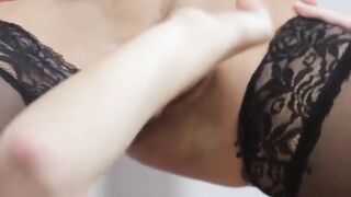 Hottie Lesbians can't Control themselves Hungirly Eat each others Pussies